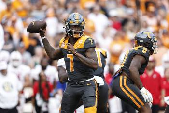 #11 Tennessee at Florida free college football live stream (9/10/23): How to watch, time, channel, betting odds