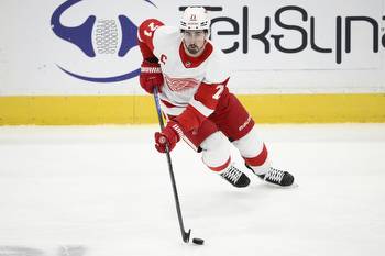 $200 BetMGM promo code MLIVEGOAL for Lightning vs. Red Wings predictions