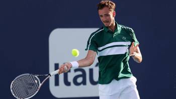 2021 French Open odds, top picks, predictions: Proven tennis expert says Daniil Medvedev is primed for upset