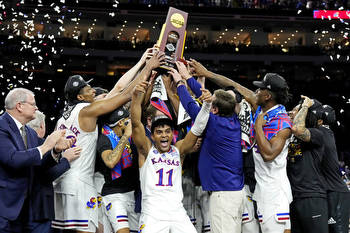 2022 in Review: Spectacular Kansas Jayhawk Basketball Moments