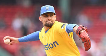 2022 MLB Free Agents: Rumors, Predictions for Nathan Eovaldi, Johnny Cueto and More