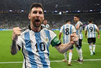 2022 World Cup expert picks, odds for Argentina-Poland, Mexico-Saudi Arabia with all four teams alive in Group C