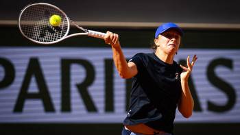 2023 French Open women's odds, picks, predictions, schedule, draw: Elite tennis expert fading Iga Swiatek