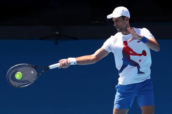 2024 Australian Open odds: Novak Djokovic, Iga Swiatek again enter as favorites