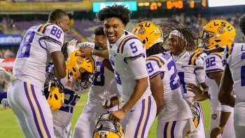 2024 ReliaQuest Bowl: Predictions and odds for Wisconsin vs. LSU