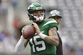 Despite 'greatest preseason in history,' former CFL QB Chris Streveler's future with the New York Jets uncertain ahead of cutdown day