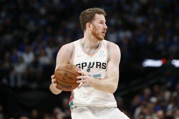 3 teams that could be in the mix to trade for Spurs’ Jakob Poeltl