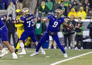 #8 Oregon Ducks at #7 Washington Huskies free CFB live stream (10/14/23): How to watch, time, channel, betting odds