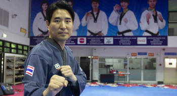 A Korean coach with a Thai heart