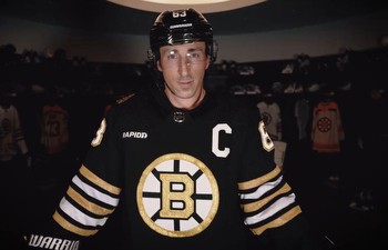A Look at the Bruins Betting Odds Heading Into Wednesday’s Opener vs. Blackhawks