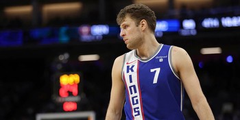 Aleksandar Vezenkov 2023-24 NBA Rookie of the Year Odds & Prop Bets