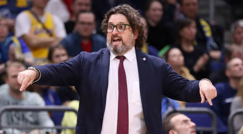 Andrea Trinchieri weighs in on Ivanovic's dismissal, EuroLeague favorites / News