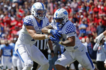 Andrews: Inside the betting action for college football's biggest Week 6 games