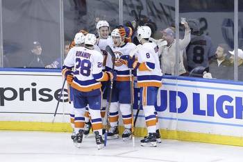 Arizona Coyotes at New York Islanders