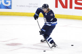 Arizona Coyotes vs Winnipeg Jets 1/4/22 NHL Picks, Predictions, Odds