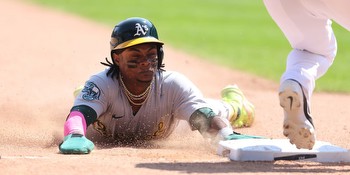 A's young players show improvement in series vs. White Sox