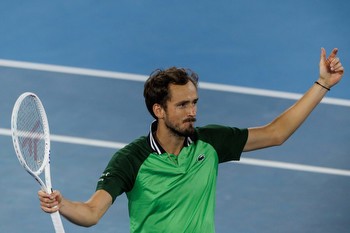 ATP Indian Wells Day 4 Predictions: Medvedev vs Carballes Baena