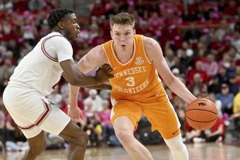 Auburn vs. Tennessee prediction: College basketball odds, picks, bets