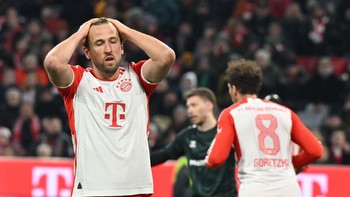 Bayern Munich and Harry Kane fall seven points from Bundesliga lead as fans turn on Thomas Tuchel in defeat