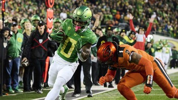 Best College Football Prop Bets for Oregon vs. Washington in Pac 12 Championship
