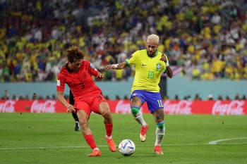 Best Parlay Bets on FIFA World Cup Games Today (+464)
