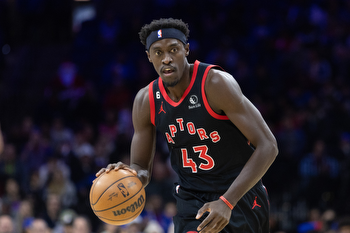 Betting Experts Make Three Picks for Phoenix Suns-Toronto Raptors