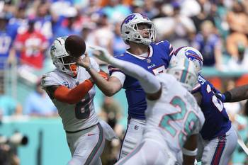 Bills AFC East predictions, standings and odds after loss to Dolphins