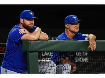 Blue Jays coach Don Mattingly reportedly up for job as Brewers manager