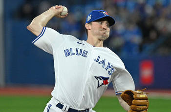 Blue Jays vs Astros Odds, Picks, & Predictions Today