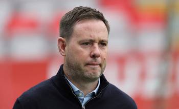 Bookies open next Rangers manager betting as pressure mounts on Beale