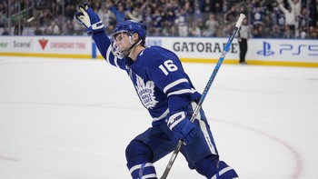 Boston Bruins at Toronto Maple Leafs odds, picks and predictions