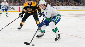 Boston Bruins at Vancouver Canucks odds, picks and predictions