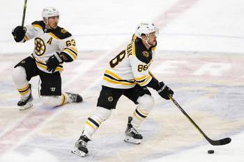 Boston Bruins vs Carolina Hurricanes 11/25/22 NHL Picks, Predictions, Odds