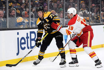 Boston Bruins vs Vancouver Canucks 11/28/2021 NHL Picks, Predictions, Odds