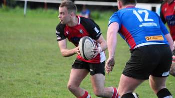 Brecon dominate Pontypool with eight-try victory
