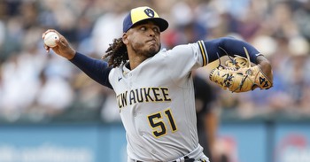 Brewers-Rangers prediction: Picks, odds on Saturday, August 19