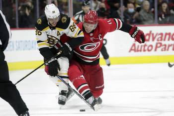 Bruins Stanley Cup playoffs: How experts, oddsmakers and computers see Boston’s chances to advance vs. Carolina Hurricanes