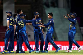Bruised and battered Sri Lanka hunt for a turning point