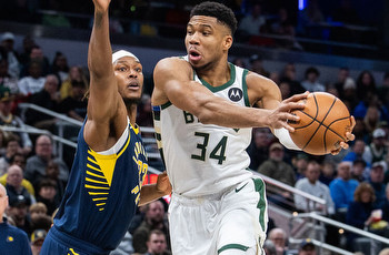 Bucks vs Spurs Picks, Predictions & Odds Tonight