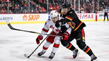 Calgary Flames at Carolina Hurricanes odds, picks and predictions