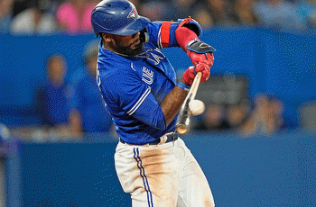 Cardinals vs Blue Jays Odds, Picks, & Predictions Today