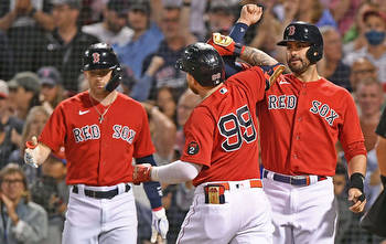 Cardinals vs Red Sox Odds, Picks, & Predictions Today