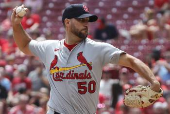 Cardinals vs. Royals prediction: St. Louis the pick