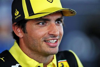 Carlos Sainz makes World Cup prediction, opens up on friendship with two players