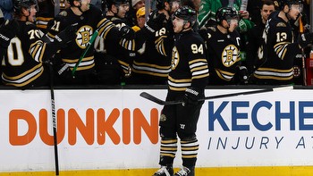 Carolina Hurricanes at Boston Bruins odds, picks and predictions