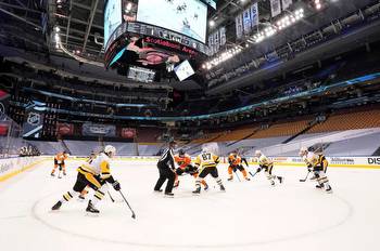 Celebrate Flyers', Penguins' Return With Bet Boosts & Sportsbook Promos