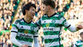Celtic 6-0 Aberdeen: Hosts eight points clear after dominant victory over dismal Dons