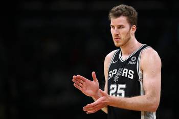 Celtics and Raptors interested in Spurs center Jakob Poeltl