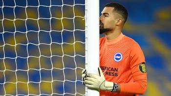 Chelsea signing spree continues with £25 million deal for Brighton goalkeeper Robert Sanchez