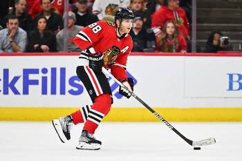 Chicago Blackhawks vs Carolina Hurricanes 11/14/22 NHL Picks, Predictions, Odds